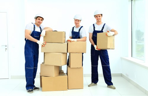 Professional packing services in Somerstown for a home move